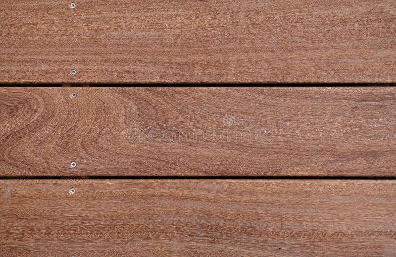 Cumarú close-up – rijke chocoladebruine nerf