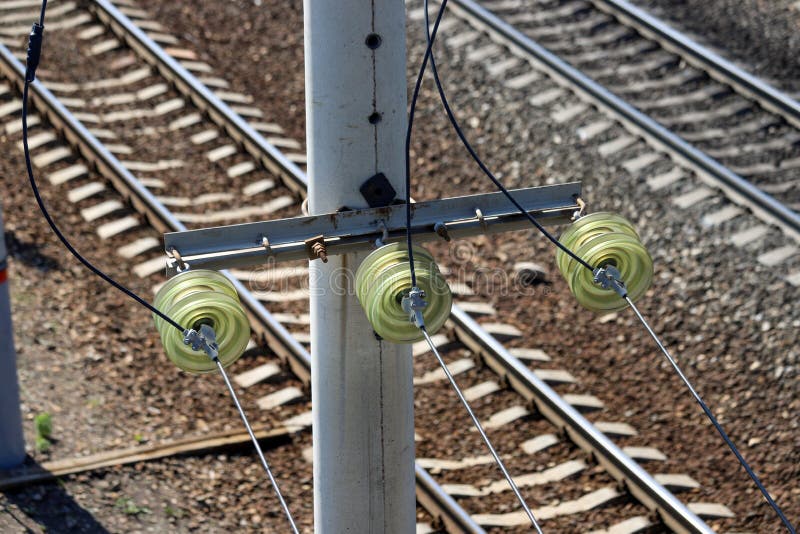 Disk Insulators Made of Hardened Glass on a Power Transmission Line