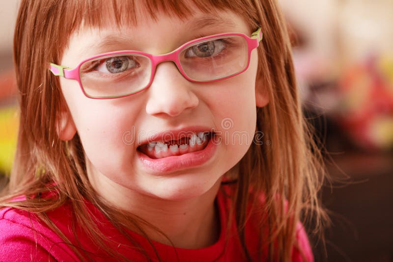 Teeth Falling Out Clipart Flower