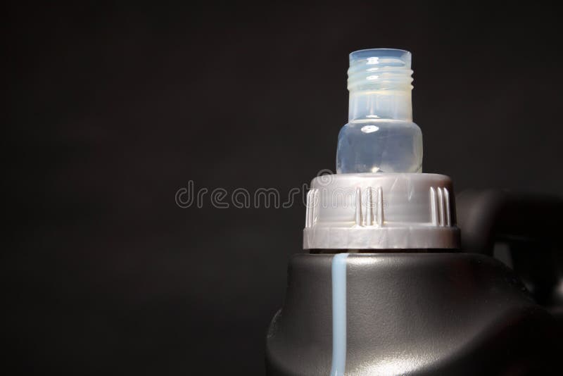 165 Car Engine Oil Pouring Black Background Stock Photos Free