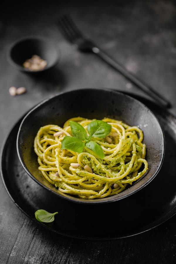 Delicious Served Pasta in Black Plate Stock Photo - Image of black ...