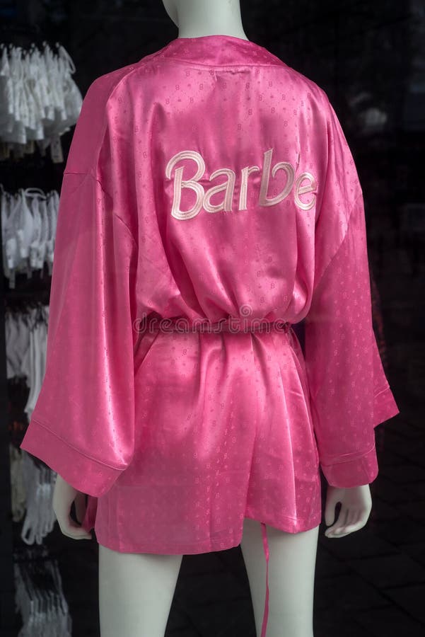 Barbie robe -  France