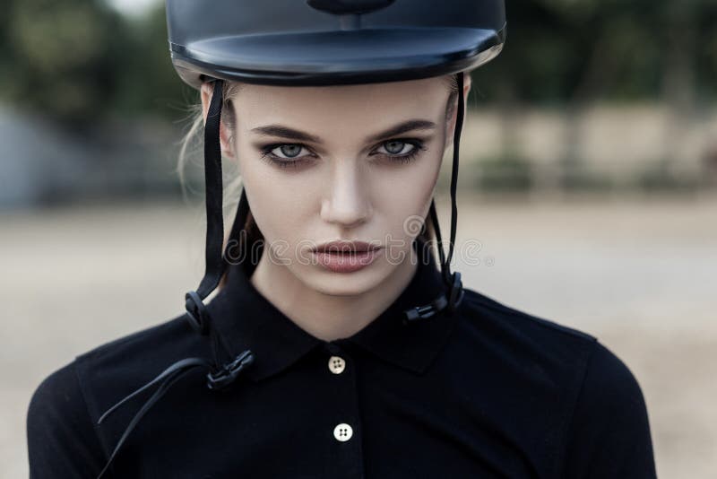 High Fashion Beauty Model With Metallic Headwear And Dark Makeup And ...