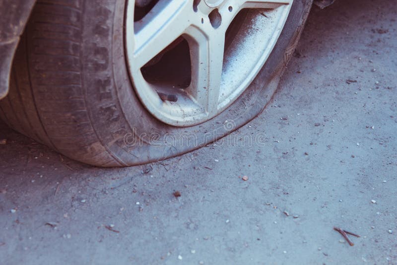 5 658 Flat Tire Car Photos Free Royalty Free Stock Photos From Dreamstime