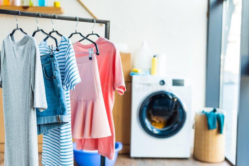 Are Velvet hangers machine washable?