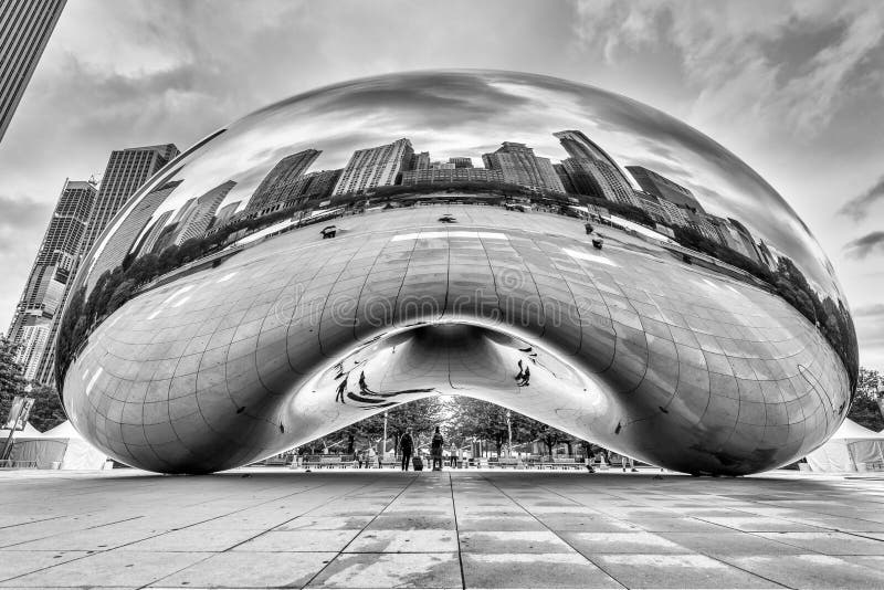 Chicago Cloud Gate (the Bean) in Black and White Stock Image Image