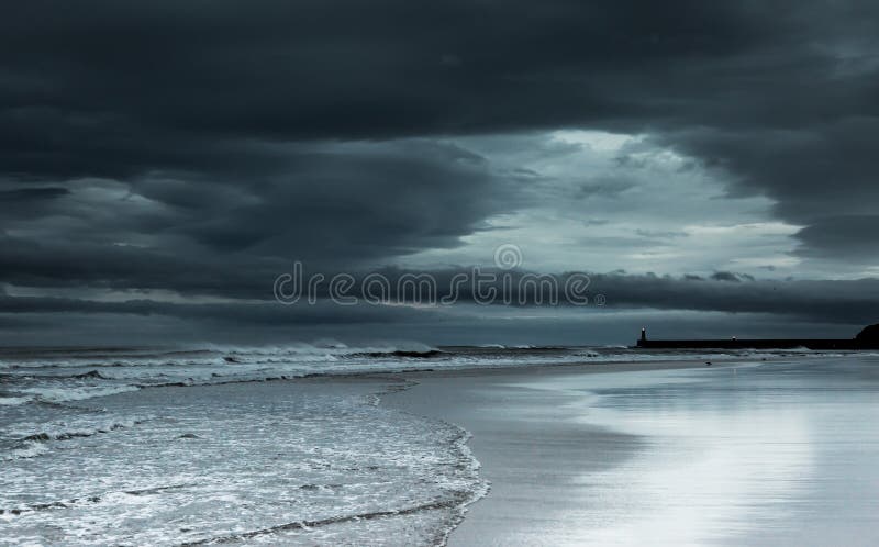 A Cloudy Morning at Tynemouth Longsands,England Stock Photo - Image of ...