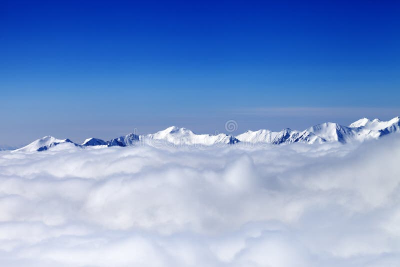 Cloudy mountains at nice day