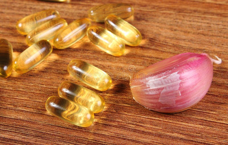 Clove garlic with pills, alternative medicine