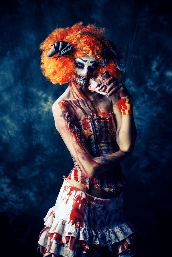 Clown ensanglanté effrayant image libre de droits Clown ensanglanté effrayant image libre de droits