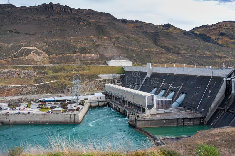 Clyde dam power station on the Clutha River, New Zealand royalty free stock photography Clyde dam power station on the Clutha River, New Zealand royalty free stock photography