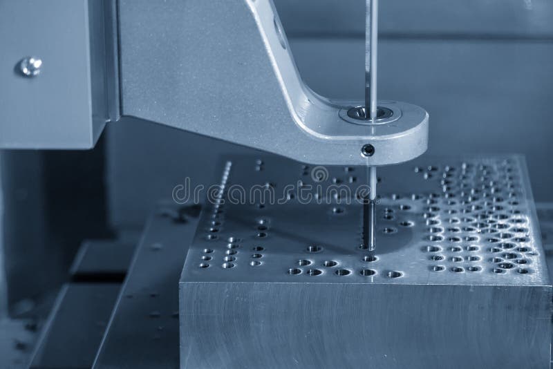 The CNC Gundrill Machine Drilling the Water Channel of Injection Mould