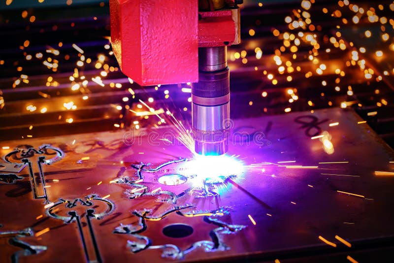 CNC Laser-Plasmaschneiden des Metalls, moderne Industrietechnik lizenzfreie stockbilder CNC Laser-Plasmaschneiden des Metalls, moderne Industrietechnik lizenzfreie stockbilder