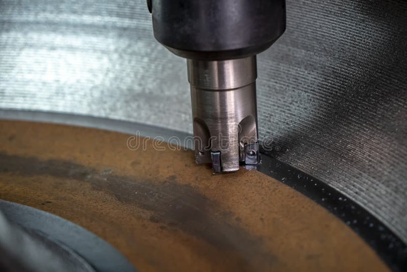 The Mold and Die Manufacturing Process with Machining Center by Liquid