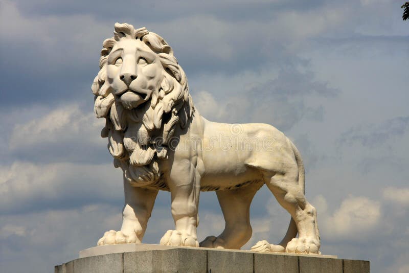 Coade Stone Lion stock image. Image of britain, london 5566581