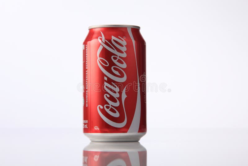 Coca - cola royaltyfria foton