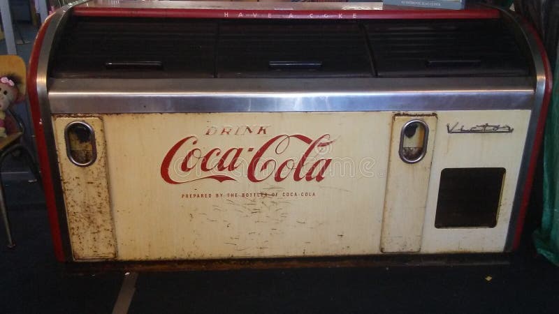 Antique coca cola machine