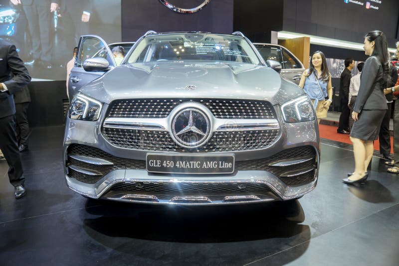Coche de lujo de la línea de GLE 450 4MATIC AMG en GIIAS fotografía de archivo Coche de lujo de la línea de GLE 450 4MATIC AMG en GIIAS fotografía de archivo