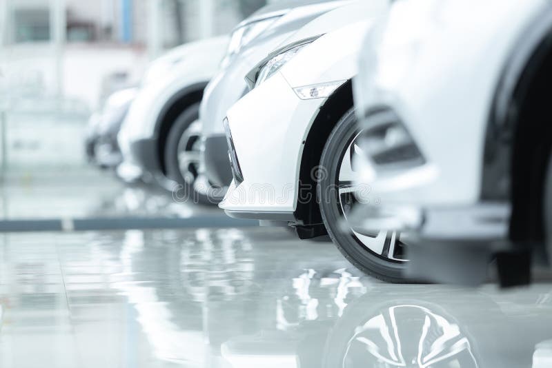 Coches en venta, industria del automóvil, estacionamiento de la representación de coches imágenes de archivo libres de regalías Coches en venta, industria del automóvil, estacionamiento de la representación de coches imágenes de archivo libres de regalías