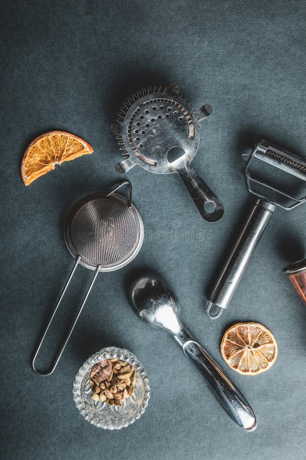 Cocktail die materiaal maken stock fotografie Cocktail die materiaal maken stock fotografie