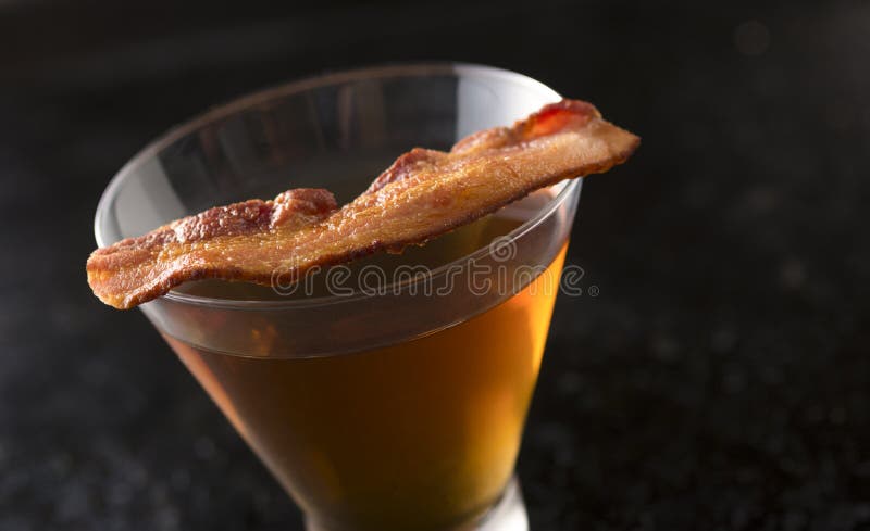 Cocktail do uísque do bacon