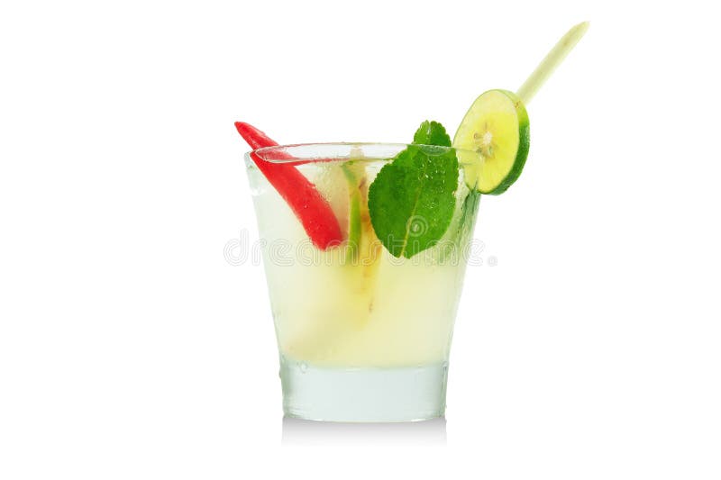 Cocktail épicé thaïlandais alcoolique images stock Cocktail épicé thaïlandais alcoolique images stock