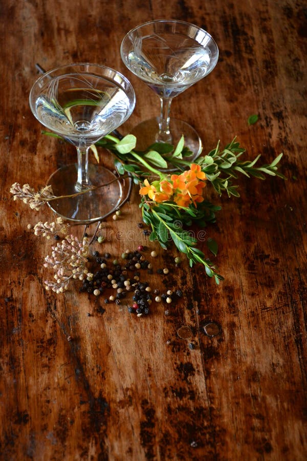 Cocktails and botanicals