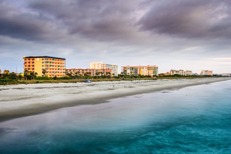 Dawn on the Cocoa Beach Pier Stock Photo Image of port, morning 1836140