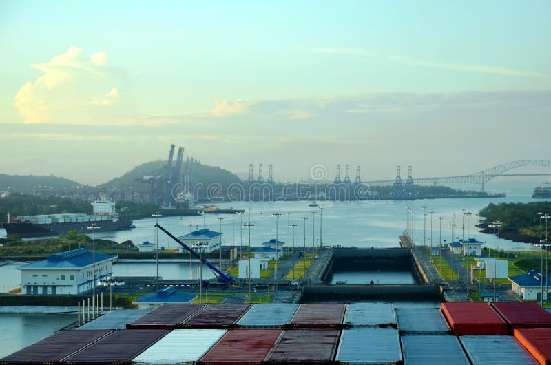 Cocoli sluit landschap, het Kanaal van Panama stock afbeeldingen Cocoli sluit landschap, het Kanaal van Panama stock afbeeldingen