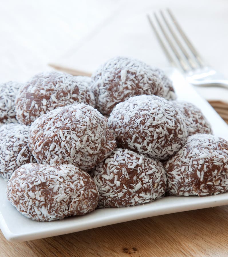 Coconut crusted chocolate balls stock photography Coconut crusted chocolate balls stock photography