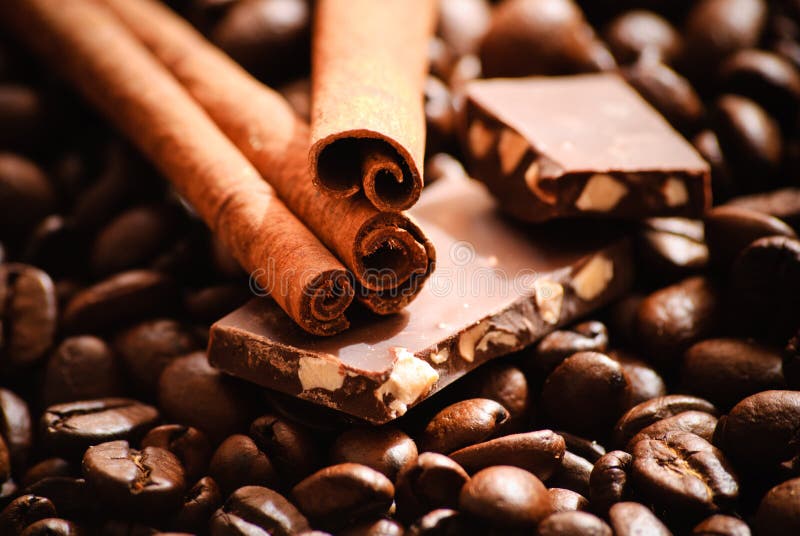 Top View Image Wooden Stir Sticks Fresh Roasted Coffee Beans Stock Photo by  ©shutterbug68 243486796