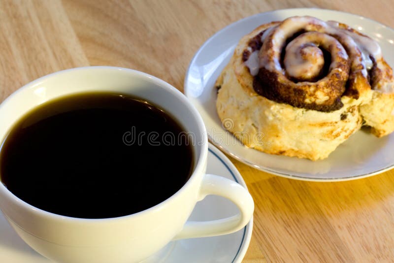 Coffee and cinnamon roll