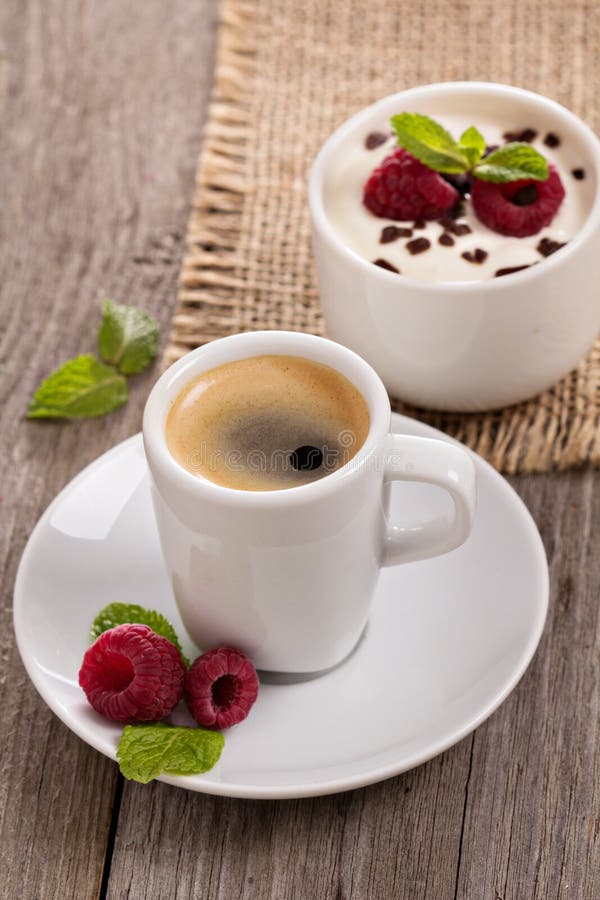 191,675 Coffee Cream Dessert Stock Photos Free & RoyaltyFree Stock
