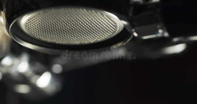 Coffee extraction with bottomless portafilter from pro machine stock footage