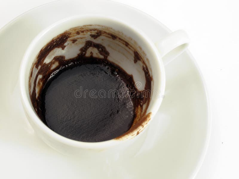 Coffee grounds in cup