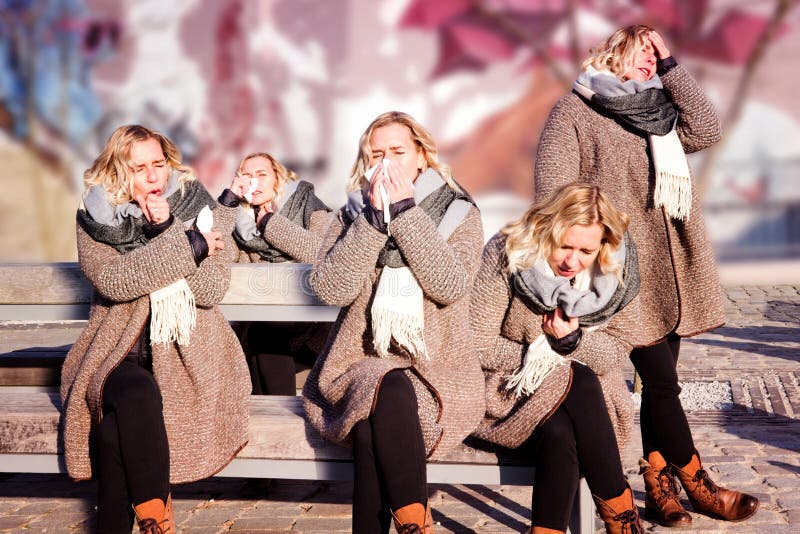 Colagem de uma pessoa com um frio em posições múltiplas imagem de stock Colagem de uma pessoa com um frio em posições múltiplas imagem de stock
