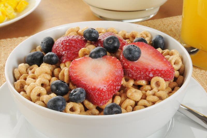 Cold Cereal With Strawberries And Blueberries Stock Photo Image 41164123
