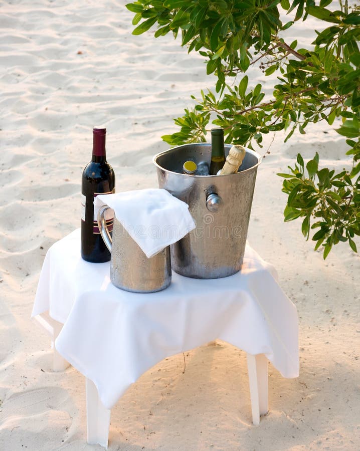 Cold drinks on the beach stock image. Image of romantic - 7616135