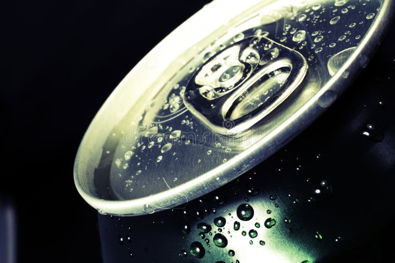 Cold drinks can, tilted. Closeup on the lid of a cold drinks can with condensation drops on the top. Cross-processed macro shot stock photos Cold drinks can, tilted. Closeup on the lid of a cold drinks can with condensation drops on the top. Cross-processed macro shot stock photos