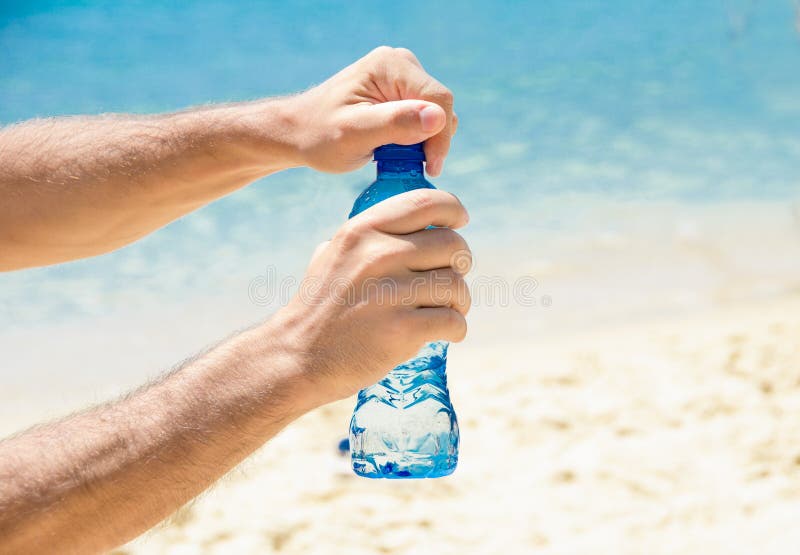 Cold Water At The Beach Royalty Free Stock Images Image 33003679