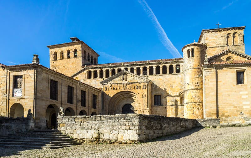 Colegiata Church of Santa Juliana in Santillana Del Mar, Cantabria ...