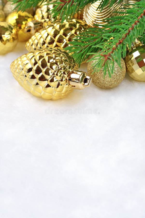 Colisão do ouro e decorações do Natal fotos de stock royalty free