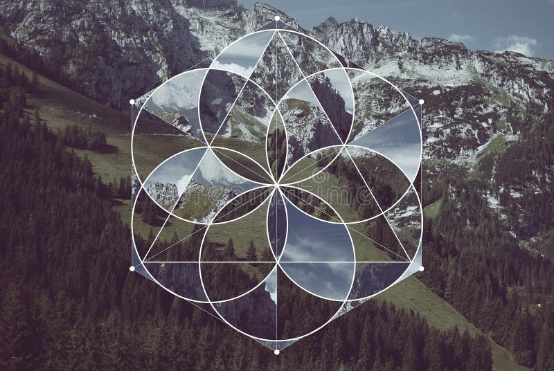 Collage geometrico con le montagne e la geometria sacra