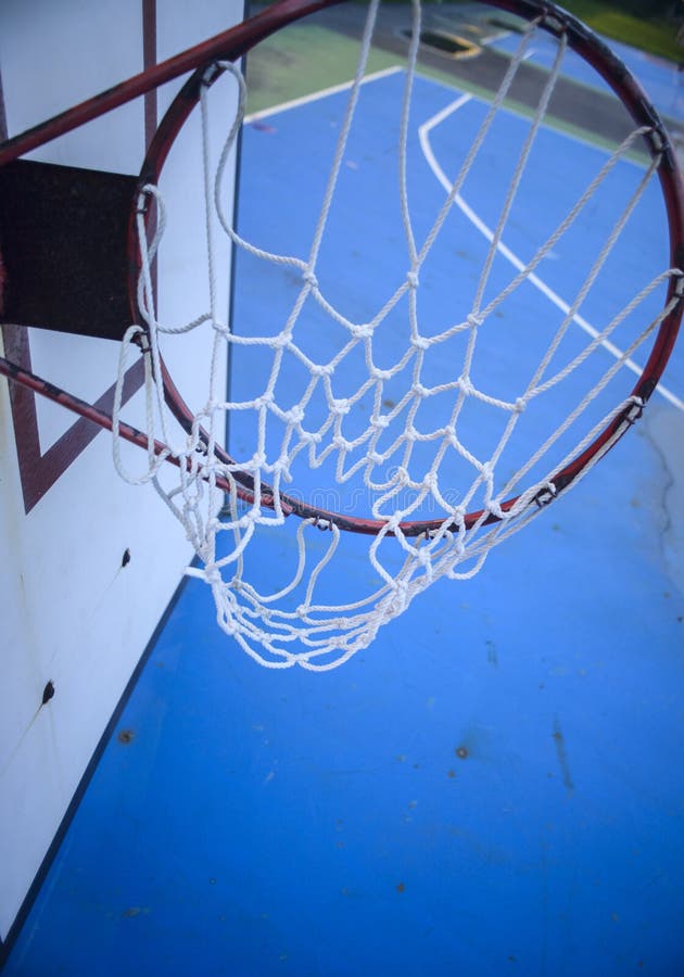 208 Basketball Hoop Net Damaged Stock Photos Free & RoyaltyFree