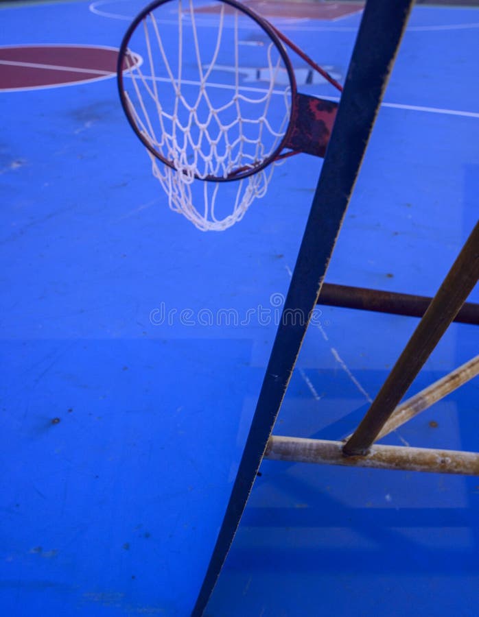 208 Basketball Hoop Net Damaged Stock Photos Free & RoyaltyFree