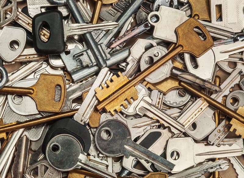 Stack of Old Skeleton Keys stock image. Image of pewter 19393725