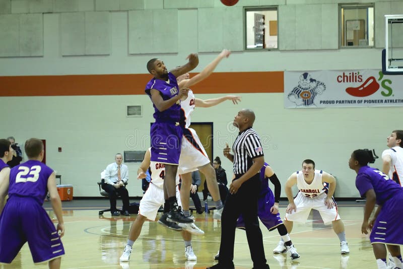 College NCAA DIV III Menâ€™s Basketball