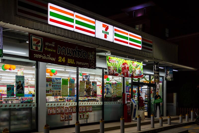 colmado 7-Eleven en Chiang Rai, Tailandia fotografía de archivo colmado 7-Eleven en Chiang Rai, Tailandia fotografía de archivo