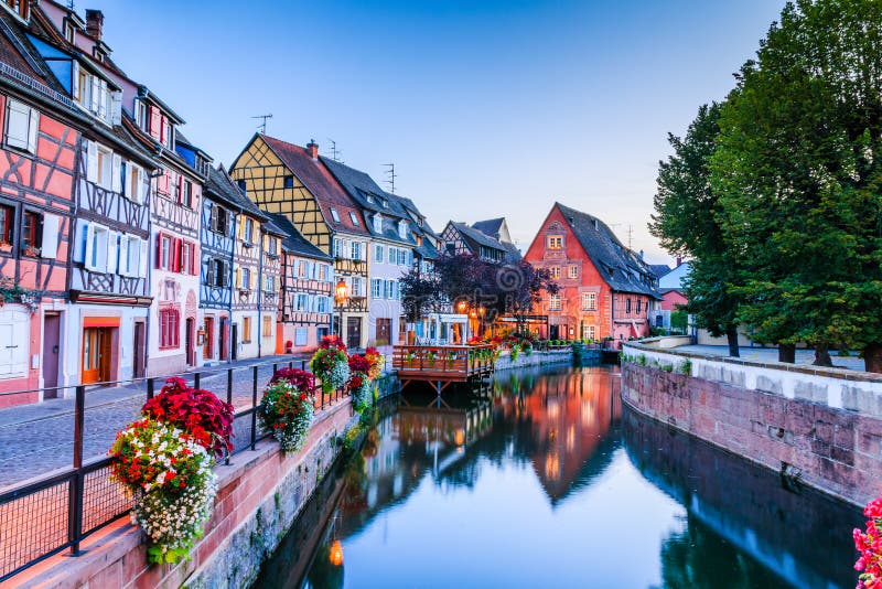 Colmar, Frankreich stockbild. Bild von gebäude, brücke 103263873