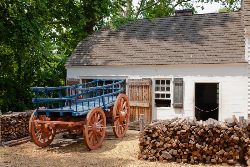 Colonial Building and Horsecart: Williamsburg, VA